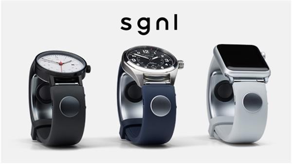 SGNL smart wristband allows you to answer calls with your fingers