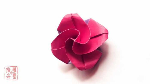 Origami Rose Illustrated Tutorial How to Fold a Diamond Rose