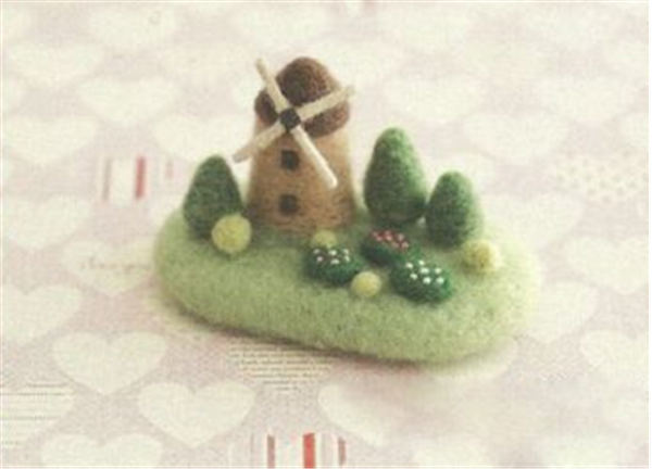 A set of dreamy castles made by DIY with handmade creative wool felt