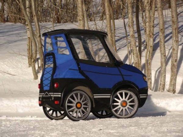 PodRide, an electric bike disguised as a car