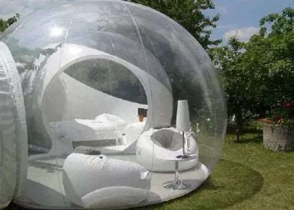 Fully transparent bubble tent