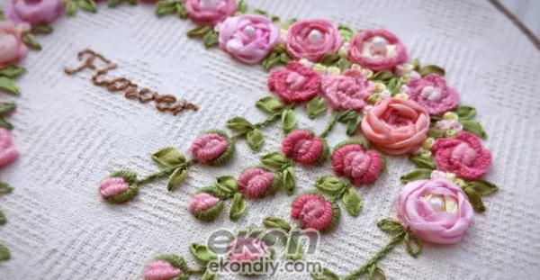 Childrens handicraft workshop teaches you more than 10 kinds of rose pattern embroidery methods