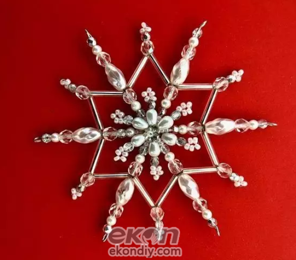 The crystal-clear and colorful DIY handmade beaded snowflakes promise you a winter that won’t melt!