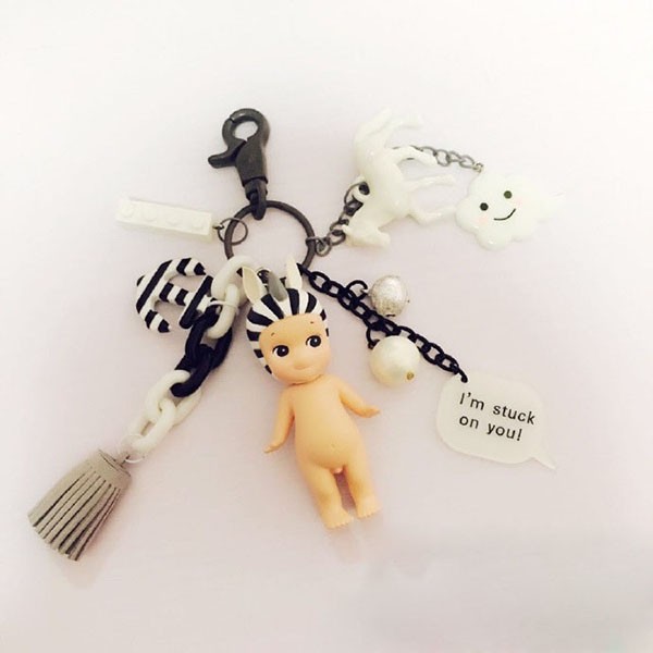 Share with you a cute and cute doll key pendant