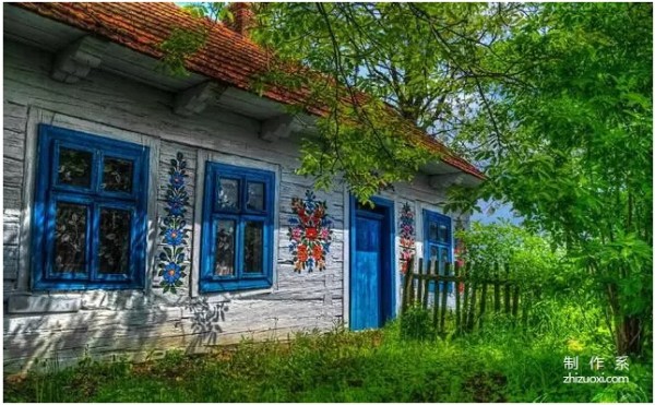 Paint flowers all over the wall, and it becomes a fairy tale by accident