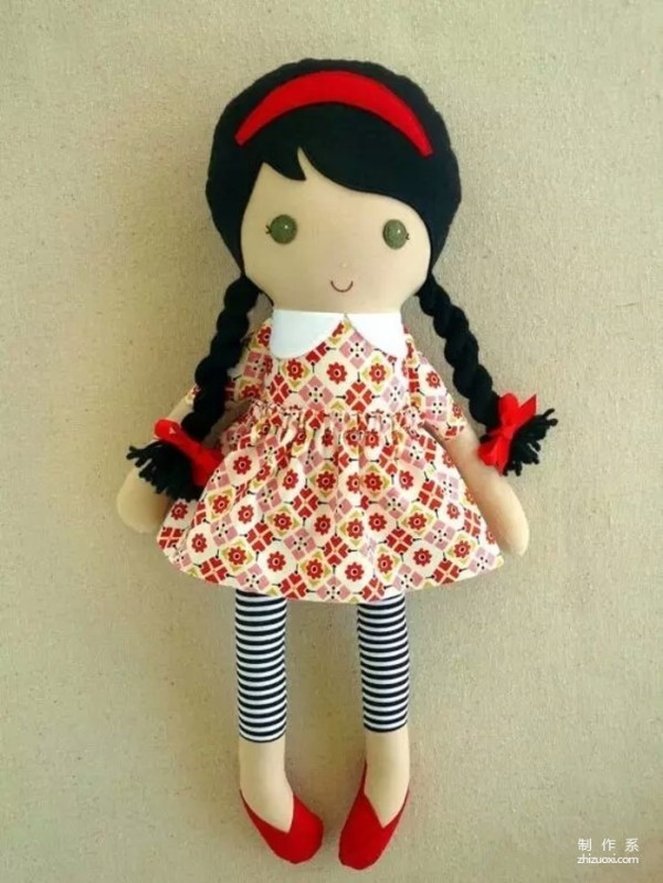 These dolls are so cute and easy to make. A guide to sewing doll stitches is included.