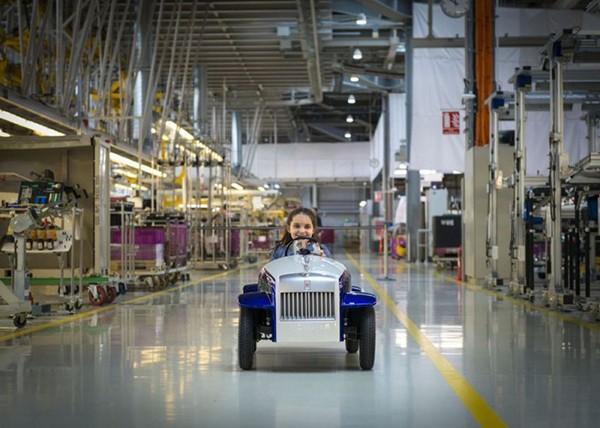 Rolls-Royces handmade childrens car is designed to alleviate childrens fear of surgery