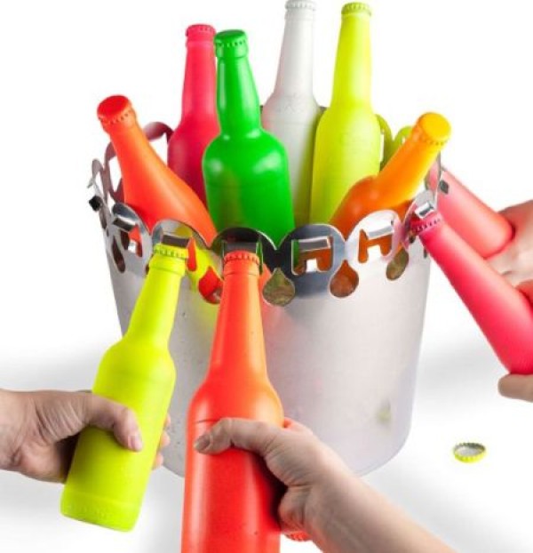 Creative open bottle ice bucket