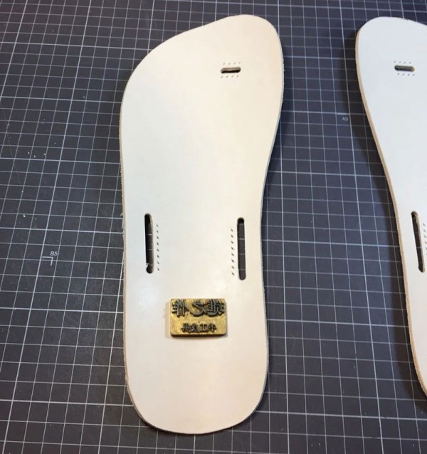 Making basic leather flip-flops (with drawings)