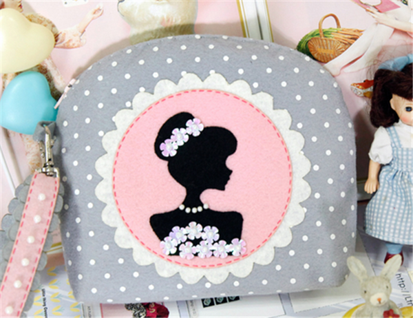 Creative non-woven handmade fabric DIY princess clutch coin purse