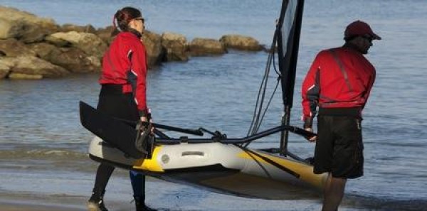 Portable inflatable sailboat