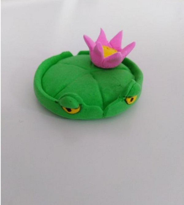 Tutorial illustration of how to make lotus leaves in Plants vs. Zombies with ultra-light clay