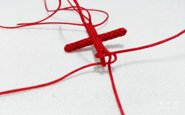 Make your own DIY cross, luck will come to you