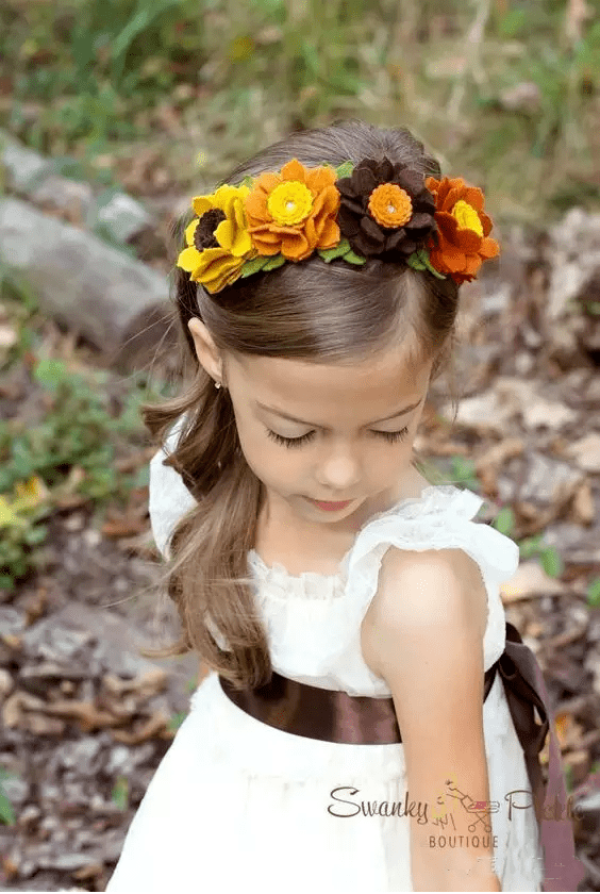 I have a daughter who is so willful. Making a few hair accessories can make her look pretty.