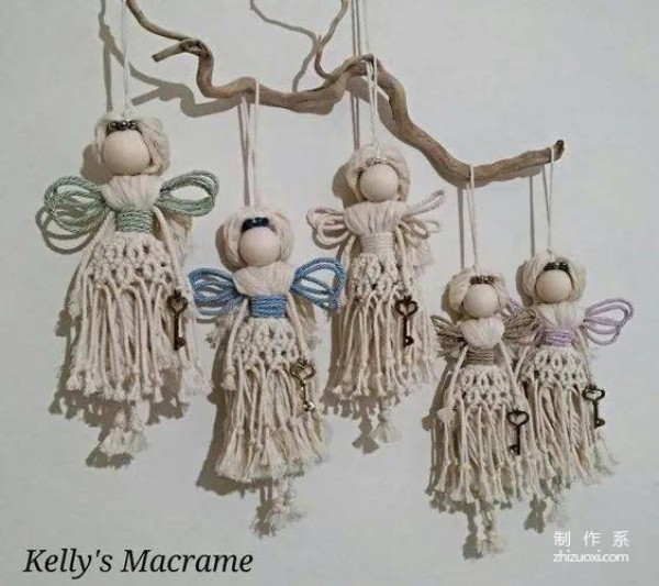 You can quickly make an adorable little doll by cutting a few cotton ropes and tying a few knots!