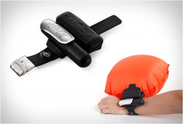 Wrist-worn life-saving airbag, a must-have for outdoor swimming