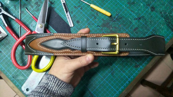 Tianjin Lao Zhang teaches you how to make a personalized belt