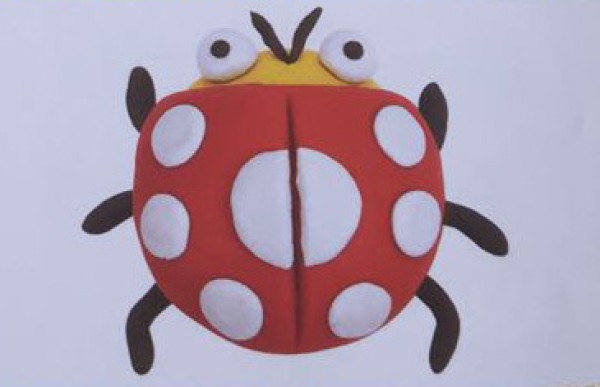 Color clay handicraft tutorial and illustrations of making seven-star ladybug