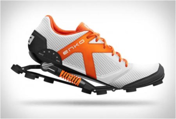 Running shoes with cushioning system Enko