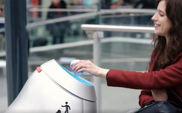 Smart trash cans can beg for trash like ten cleaners