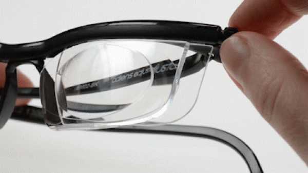 Oxford University has designed glasses with adjustable power, suitable for myopia and presbyopia