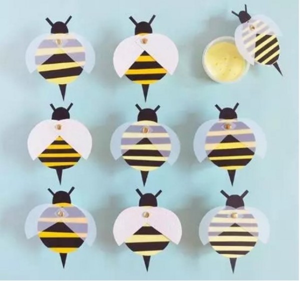 DIY creative handmade tutorial with step-by-step illustration of how to make slime bees