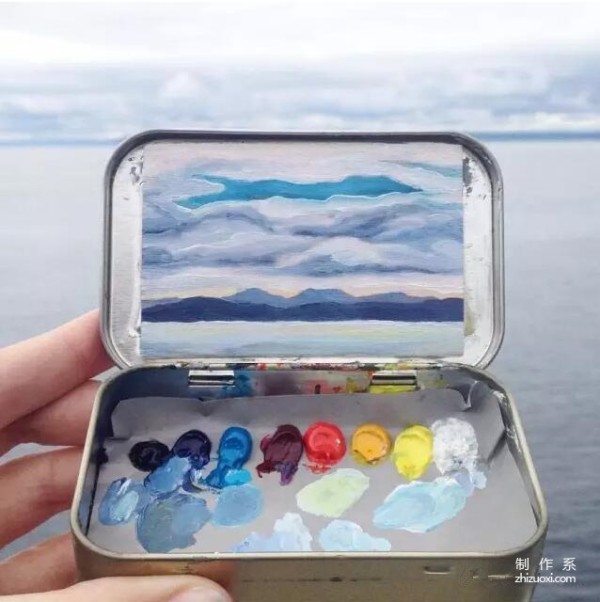 How do you put the scenery along the way into a small tin box? It’s simply artistic to the extreme.