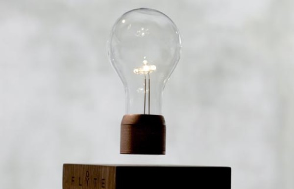 Wireless electromagnetic levitation light bulb Flytes creative handiwork