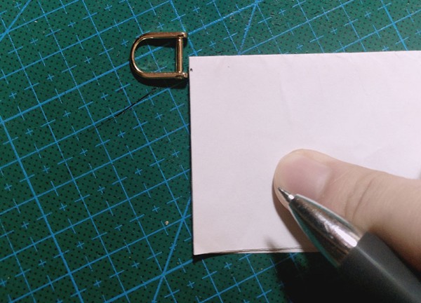 Tutorial on drumming zipper pullers for new leatherworkers