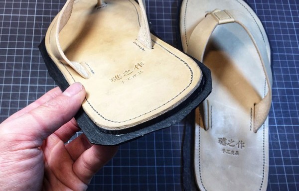 Making basic leather flip-flops (with drawings)