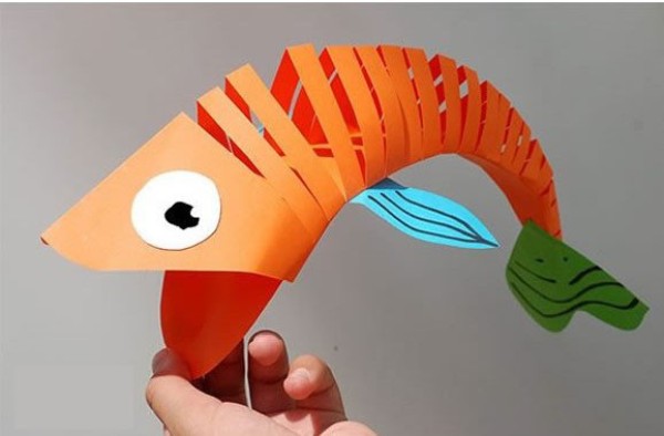 Children’s DIY large-mouthed fish paper-cutting tutorial