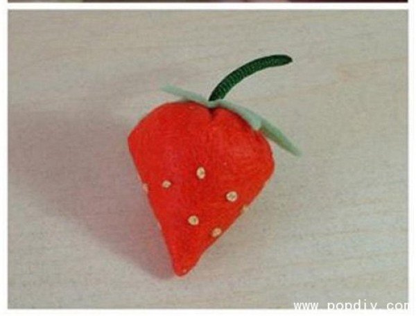 DIY creative handmade sweet and delicious fabric strawberries