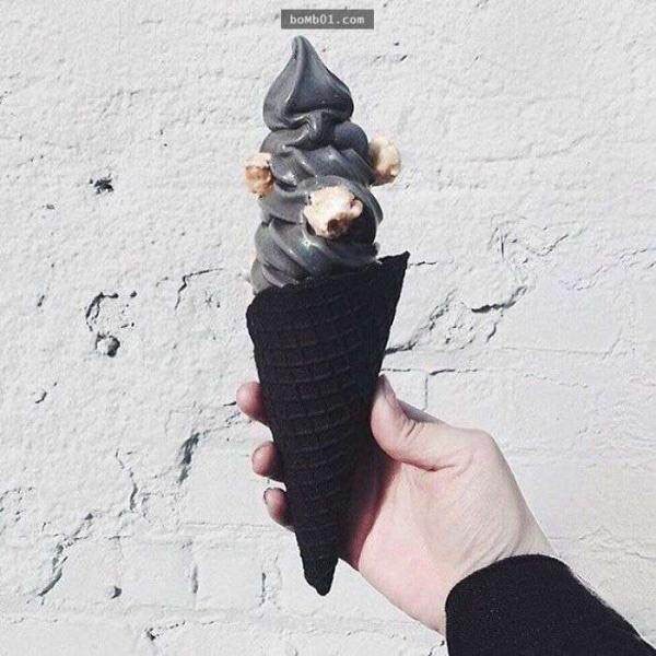 Pure black activated carbon ice cream tastes very good