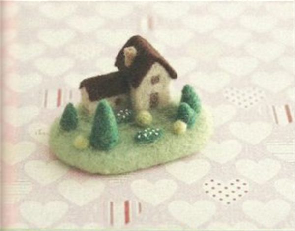 A set of dreamy castles made by DIY with handmade creative wool felt