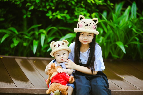 Product Appreciation of Cute Strawberry Hats, Little Panda Hats and Cat Hats for Children