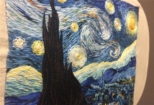 Amazing and Creative Hand Embroidery DIY Van Gogh’s Starry Sky Picture