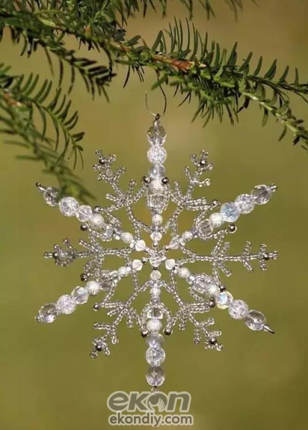 The crystal-clear and colorful DIY handmade beaded snowflakes promise you a winter that won’t melt!