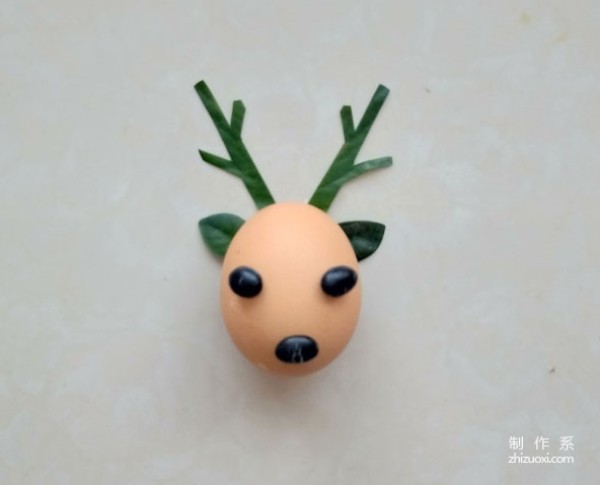 How to make handmade collage of egg deer