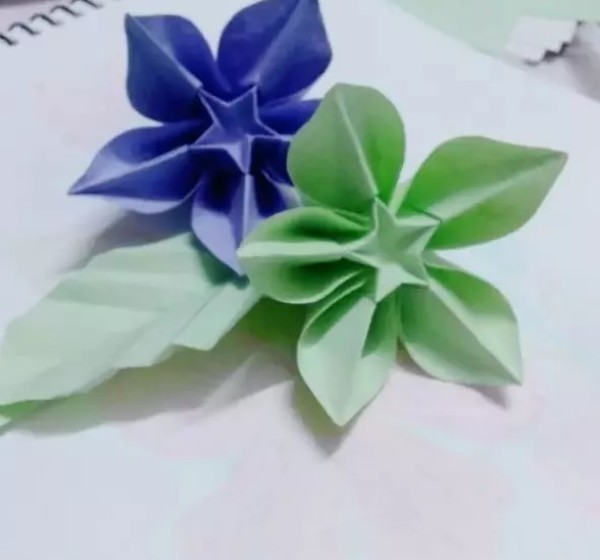 Kindergarten peach blossom handmade origami and clay tutorial collection