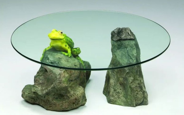 The creative animal coffee table opens up your imagination!