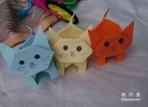 Origami Box Collection Illustrations-Interesting Cat Storage Boxes