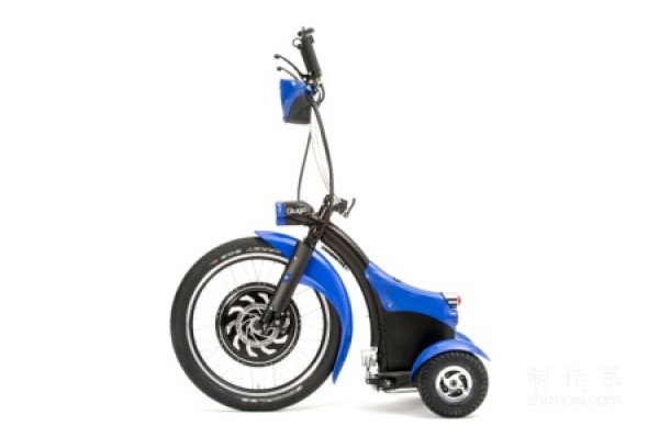 Cute three-wheeled electric scooter