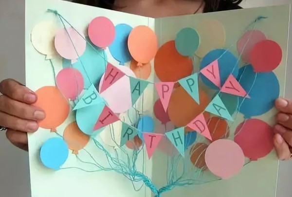 Illustrated tutorial for making a DIY balloon 3D model for greeting cards during the National Day holiday