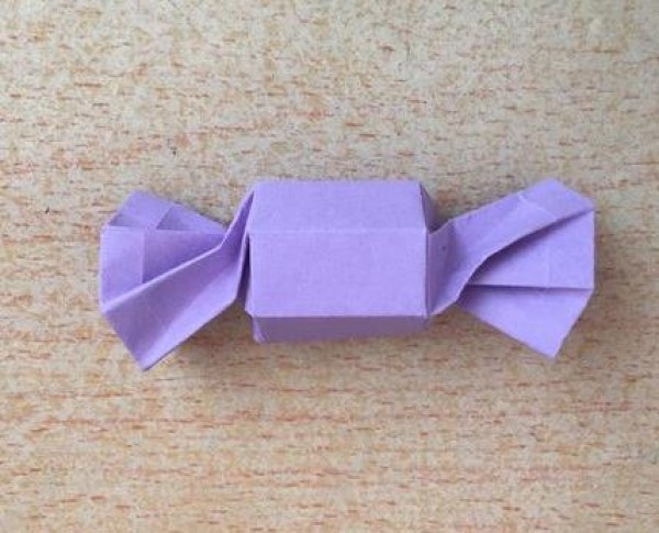 How to make origami candy for children