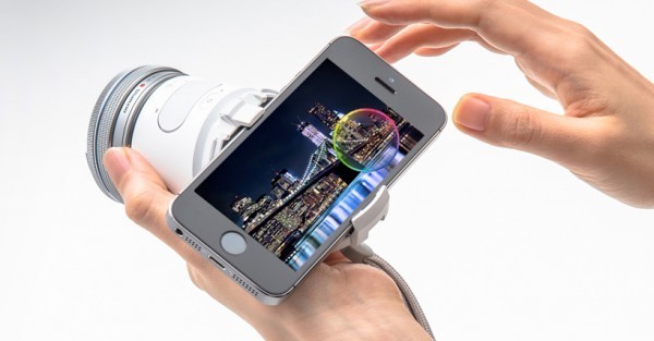 Olympus launches smartphone lens