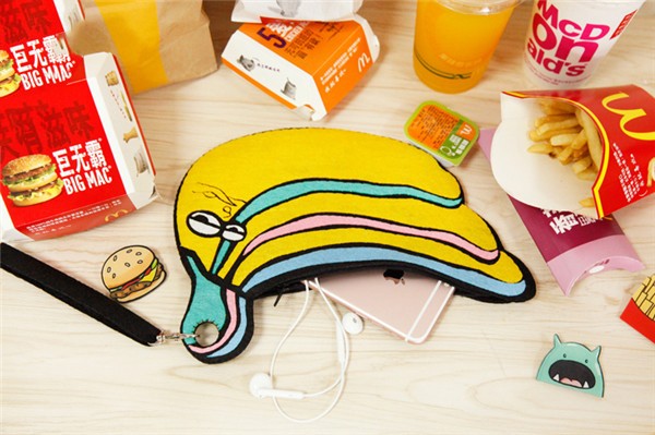 Funny handmade non-woven fabric DIY banana-shaped bag