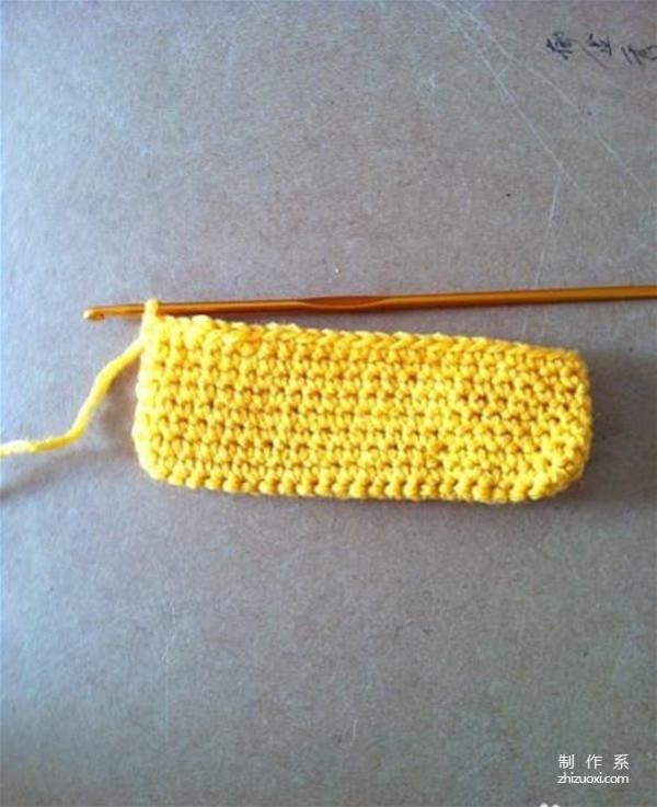 Hand crochet to create a beautiful small change bag