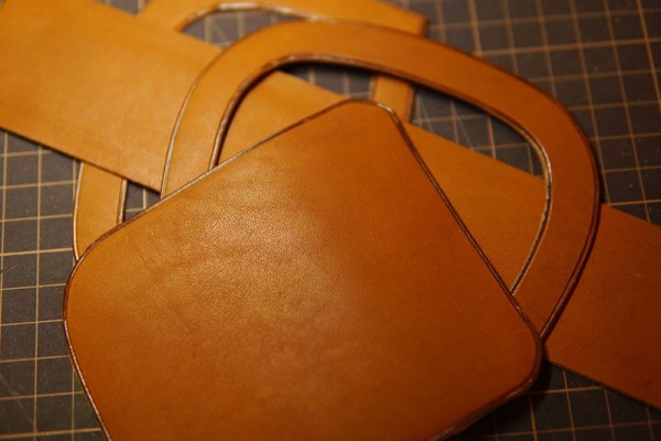 Tutorial on making a small patchwork satchel