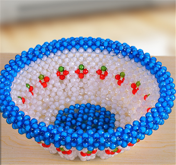 Creative handmade DIY beaded craft jewelry home furnishings making beaded fruit plate