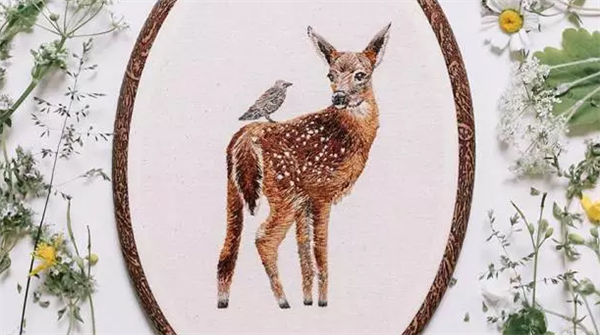 DIY creative handmade shop shares realistic animal embroidery - Emillie Ferris from the UK